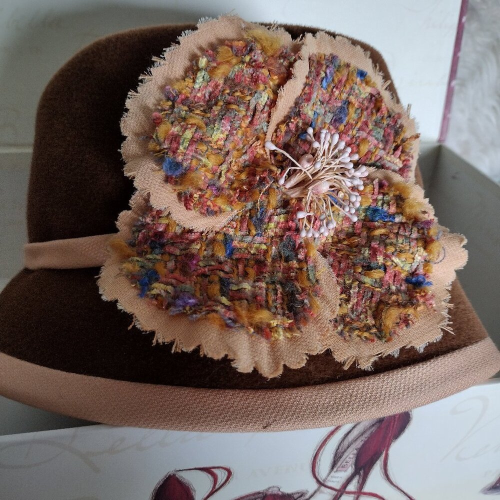 Orit Pariente NY Tweed Cloche Hat Floral Designer Artisan NWOT Parisian Style - Picture 3 of 10